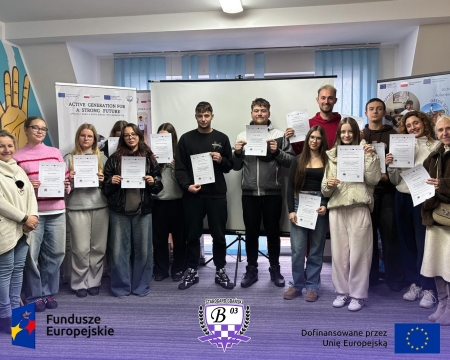 Certyfikaty za uczestnictwo w projekcie „Samodzielne organizacje drogą do sukcesu”