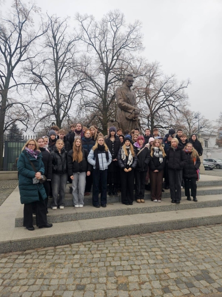 Wycieczka młodzieży II LO do Warszawy