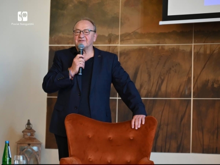 Inspirujące spotkanie z Januszem Leonem Wiśniewskim 24.04.2026