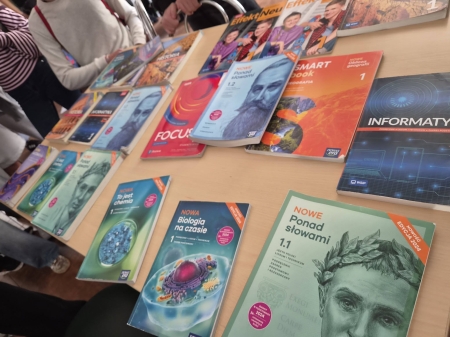 Kiermasz używanych podręczników w II LO 3 i 4.09.2026